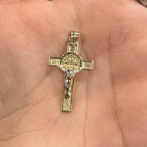 10K Gold Cross Pendant